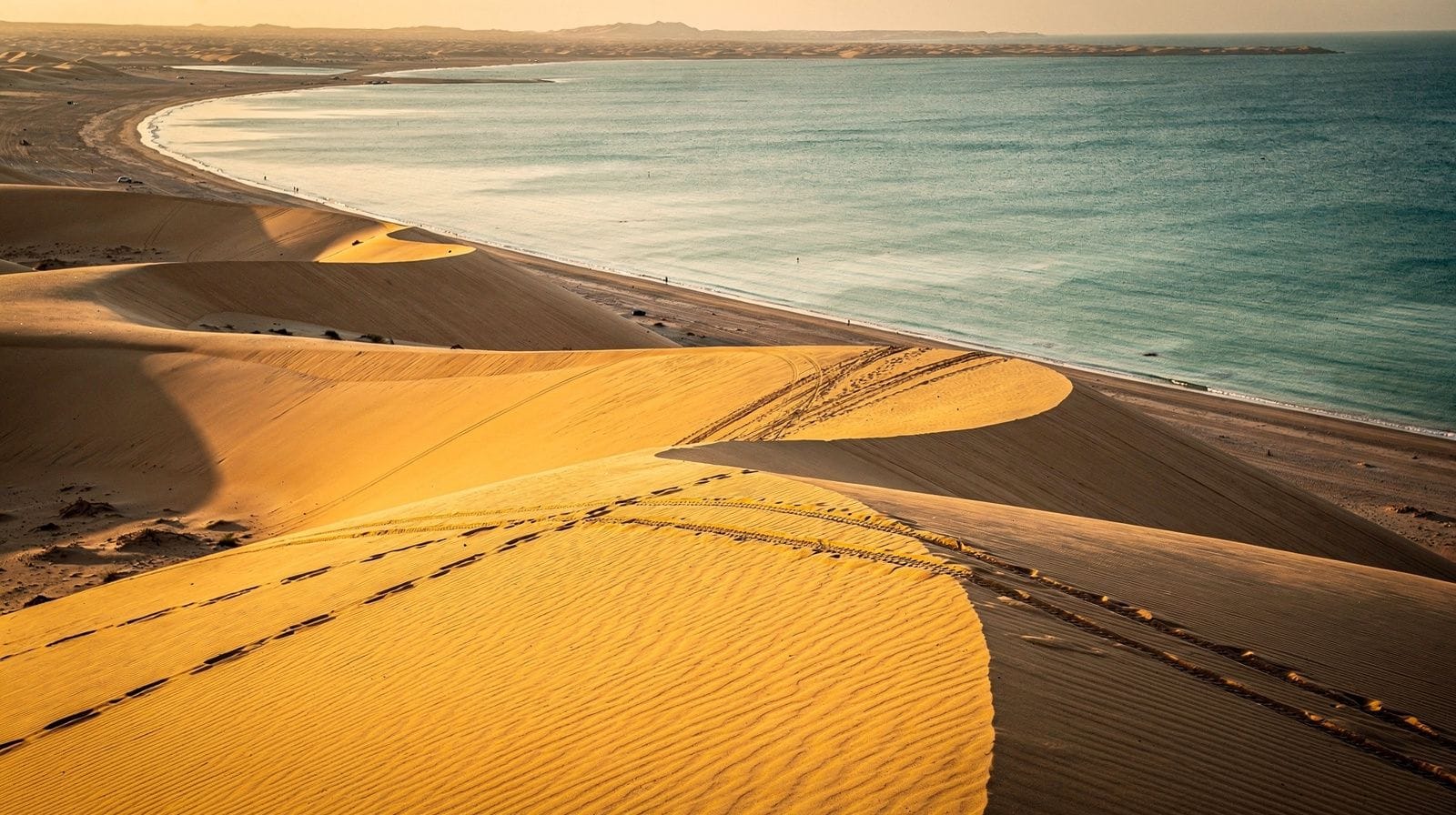 Sealine: Dohas Basis für Wüstensafaris