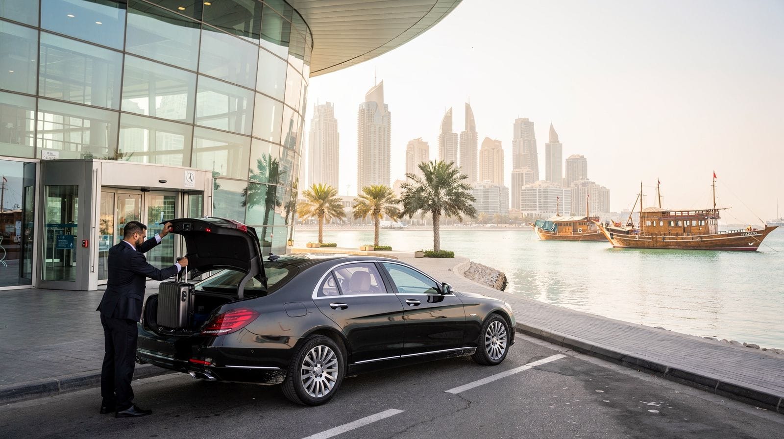 Hamad-Flughafentransfer mit Stadtrundfahrt: Kombiangebote in Doha