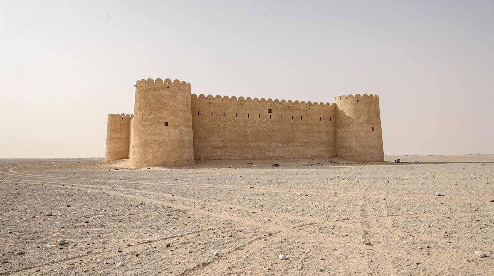 5 Days in Doha and Qatar: City, Desert, North and West